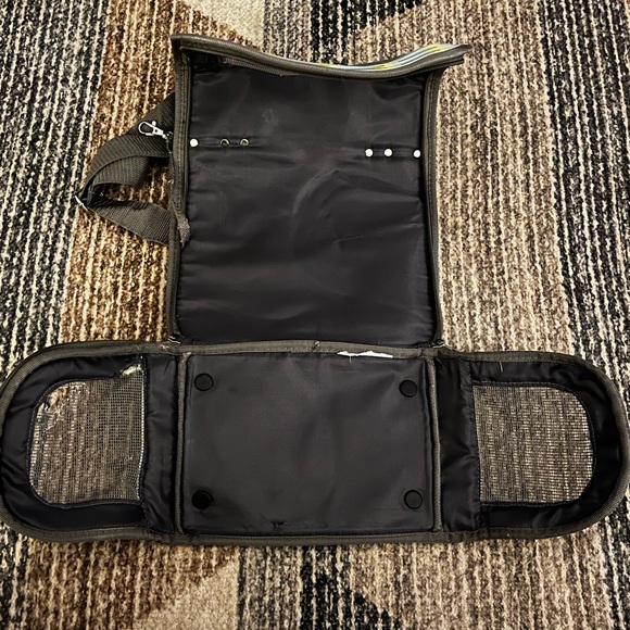 Pet Carrier For Small Animals - Picture 5 of 8